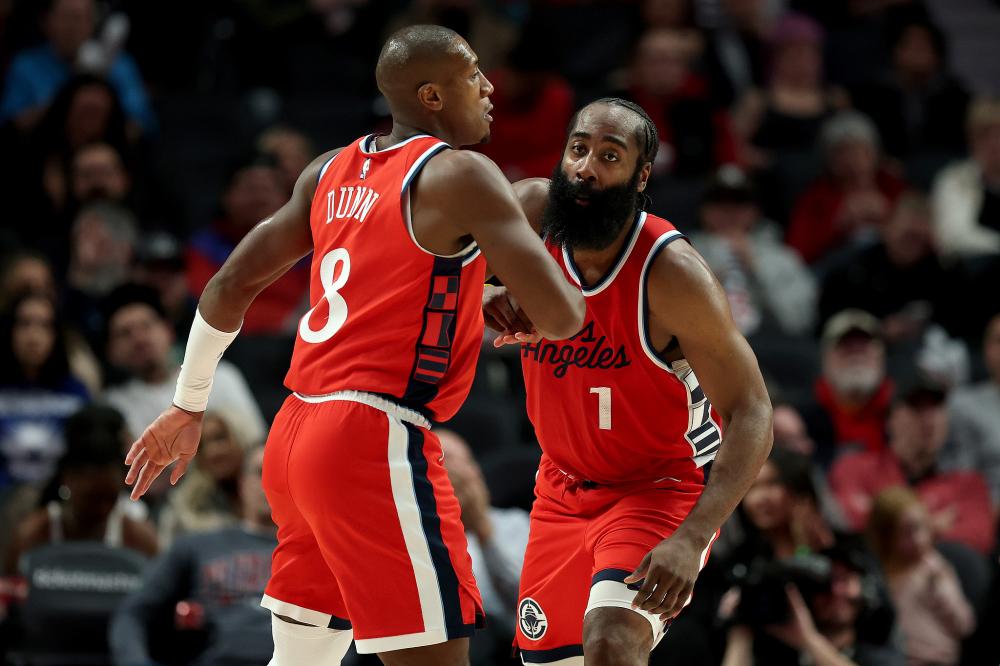 究与防守的 究与防守的