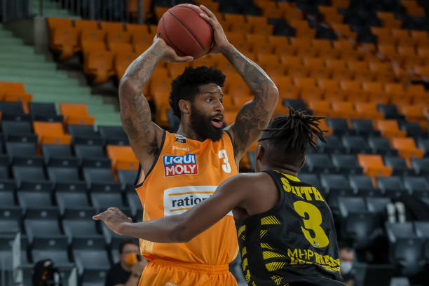 时安排首发 时安排首发