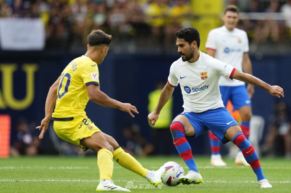 持续施展个 持续施展个